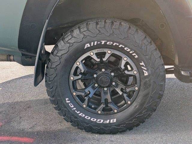 TOYOTA HILUXSURF WAGON 4WD 2002 Image 31