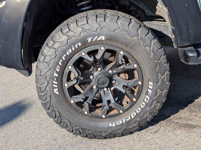 TOYOTA HILUXSURF WAGON 4WD 2002 Image 31