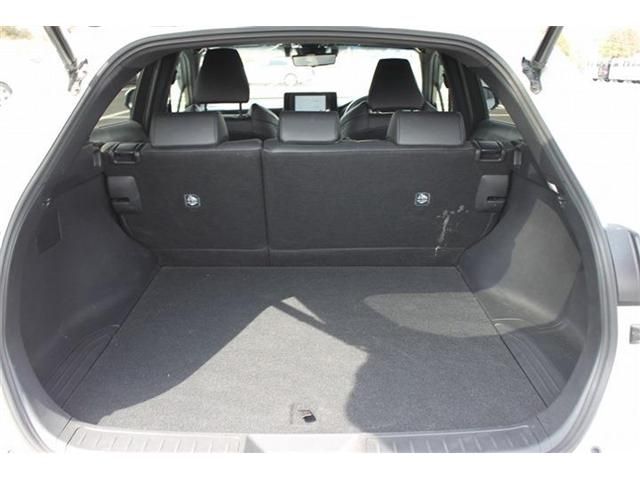 TOYOTA HARRIER HYBRID 2023 Image 31