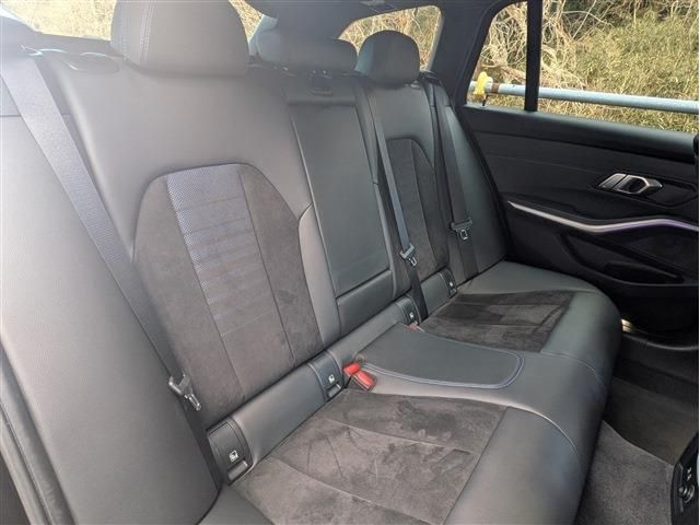 BMW 3SERIES TOURING 2019 Image 31