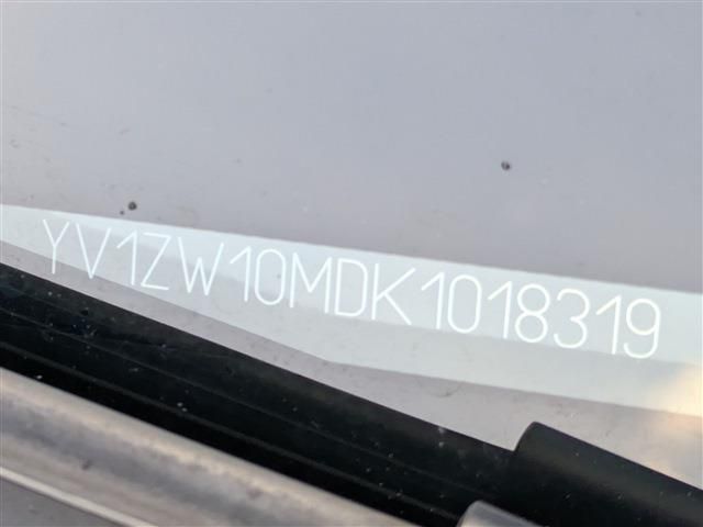 VOLVO V60 2019 Image 31