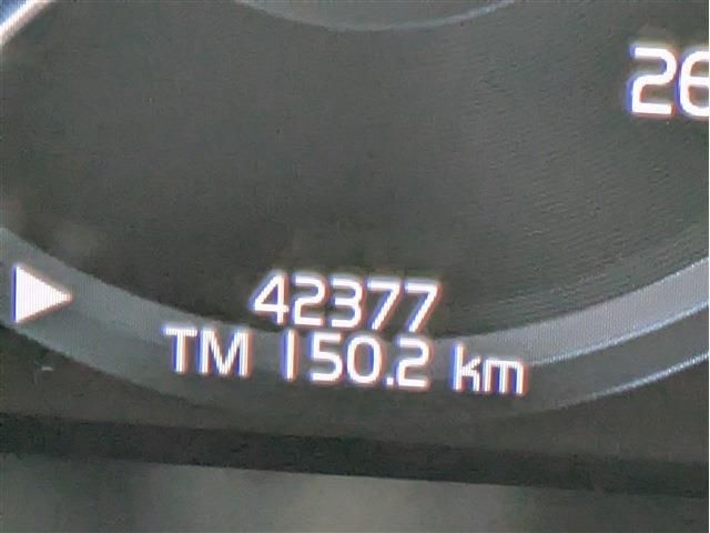 VOLVO V60 2019 Image 31