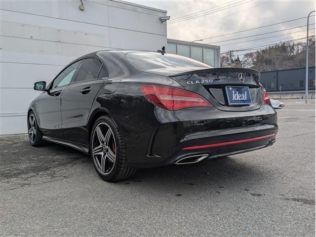 MERCEDES BENZ CLA CL 2018 Image 31