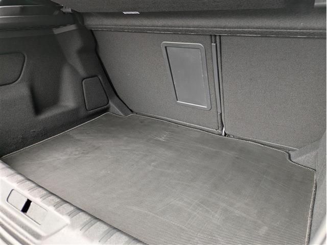 PEUGEOT 308 2019 Image 31