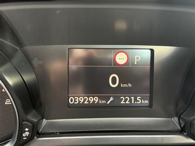 PEUGEOT 308 2019 Image 31