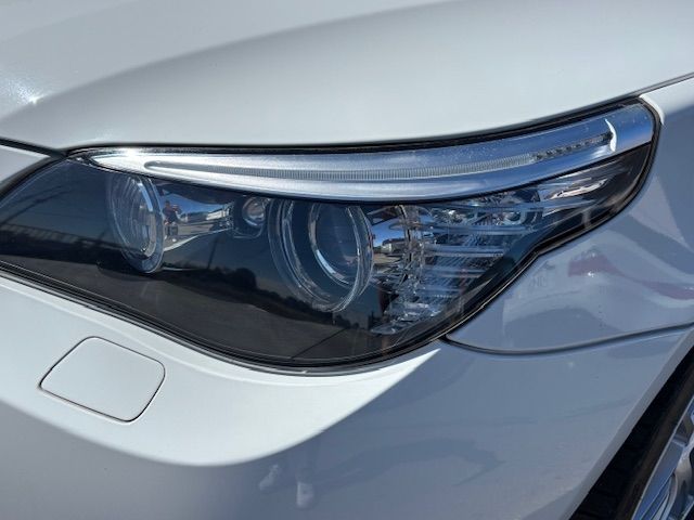 BMW 5SERIES TOURING 2009 Image 31