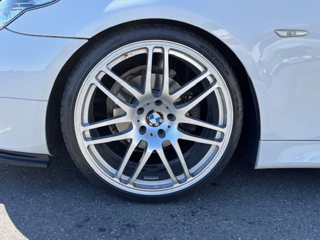 BMW 5SERIES TOURING 2009 Image 31