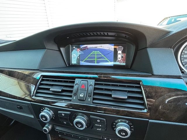 BMW 5SERIES TOURING 2009 Image 31