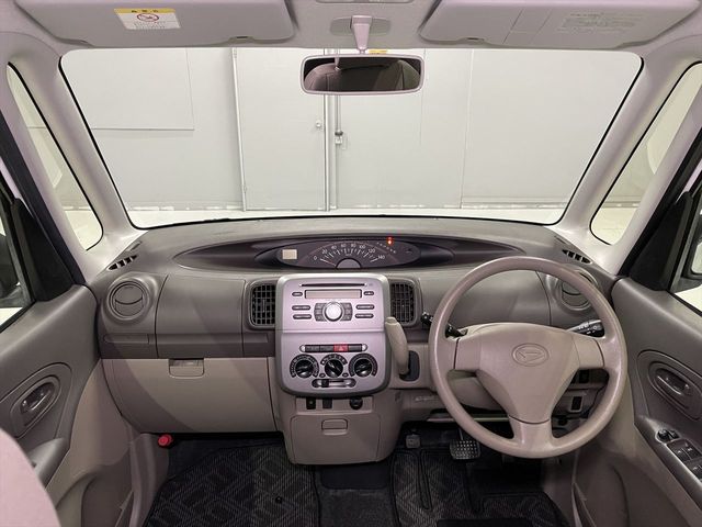 DAIHATSU TANTO 2013 Image 31