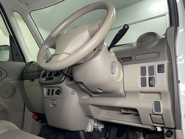 DAIHATSU TANTO 2013 Image 31