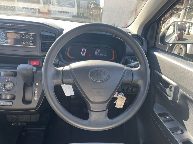 TOYOTA PIXIS EPOCH 2020 Image 31