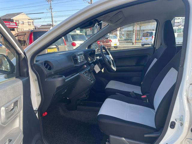 TOYOTA PIXIS EPOCH 2020 Image 31