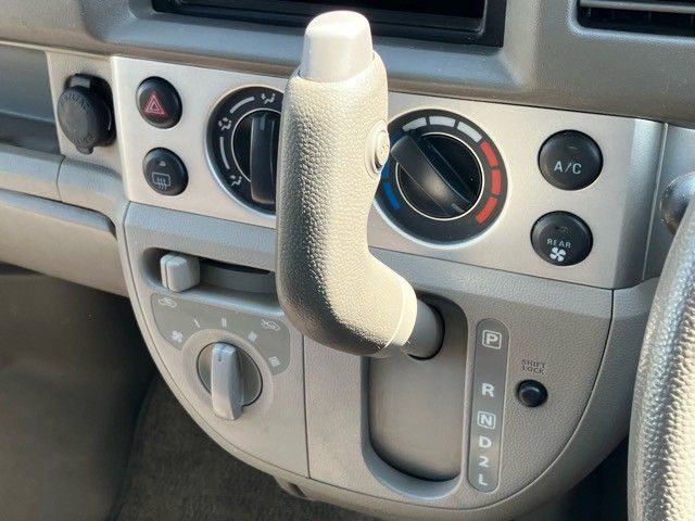 SUZUKI EVERY WAGON 2013 Image 31