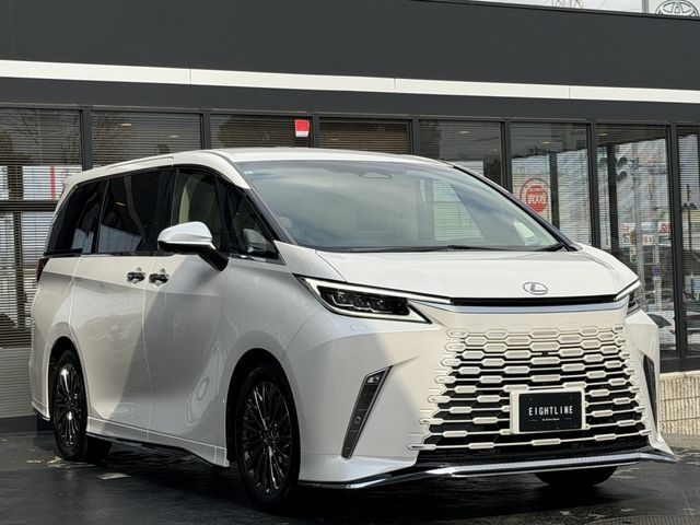 TOYOTA LEXUS LM500H 2024 Image 31