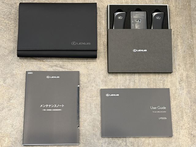 TOYOTA LEXUS LM500H 2024 Image 31