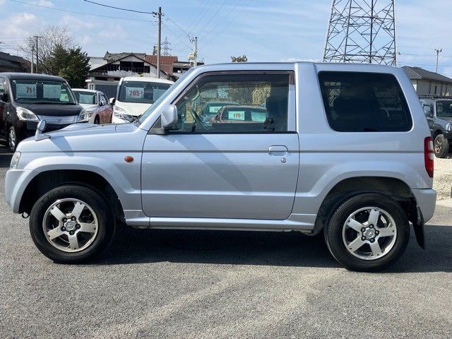 MITSUBISHI PAJERO MINI 4WD 2009 Image 31