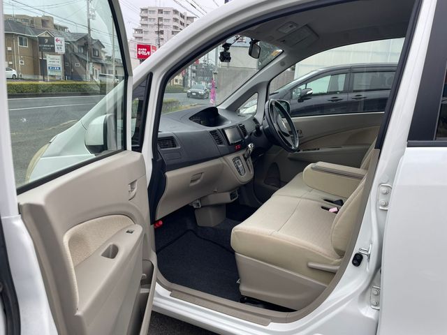 DAIHATSU MOVE 2011 Image 31