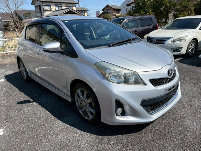 TOYOTA VITZ 2012 Image 31