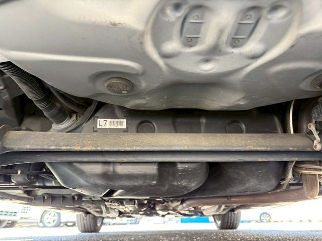 TOYOTA VITZ 2012 Image 31