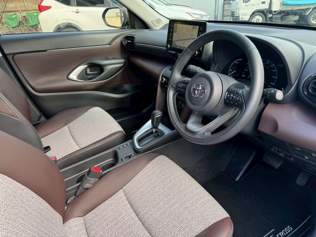 TOYOTA YARIS CROSS HYBRID 2021 Image 31