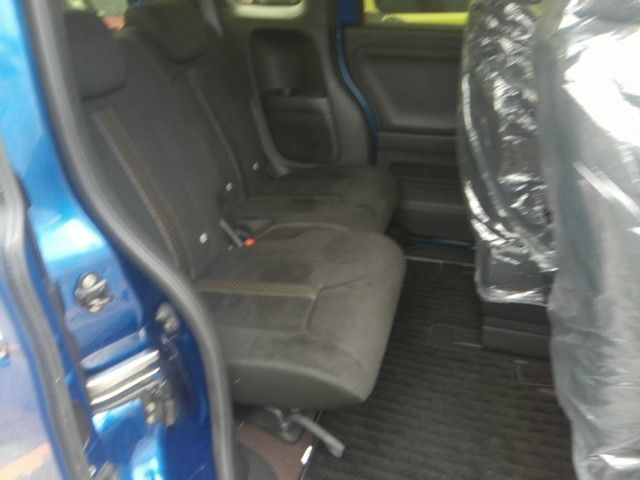 HONDA N BOX CUSTOM 2018 Image 31