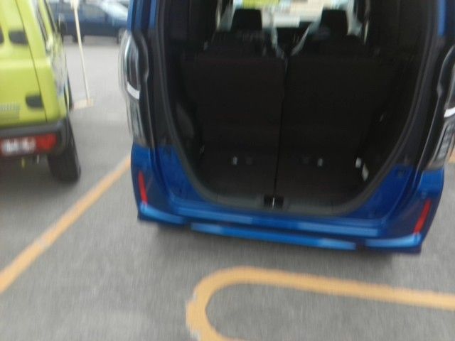 HONDA N BOX CUSTOM 2018 Image 31