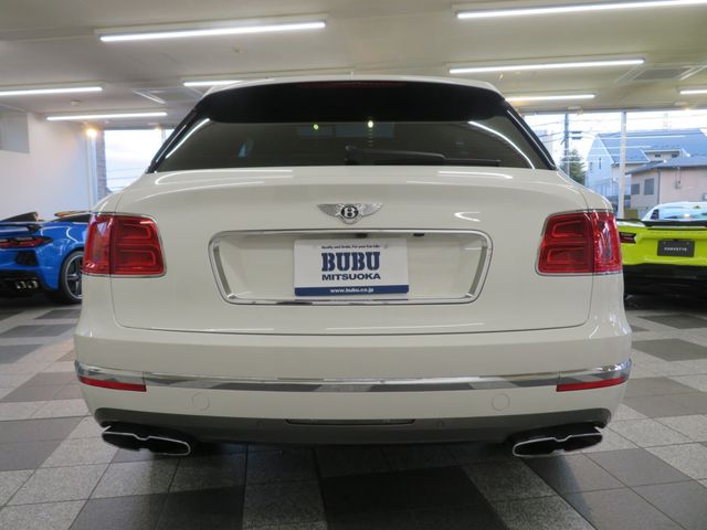 BENTLEY BENTAYGA 2019 Image 31