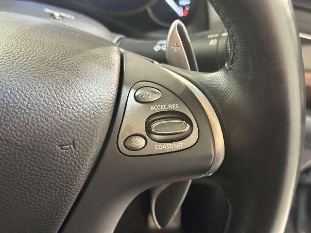 NISSAN FUGA 2011 Image 31