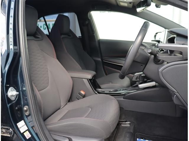 TOYOTA COROLLA SPORT HYBRID 2019 Image 31