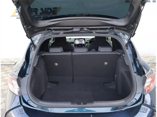 TOYOTA COROLLA SPORT HYBRID 2019 Image 31