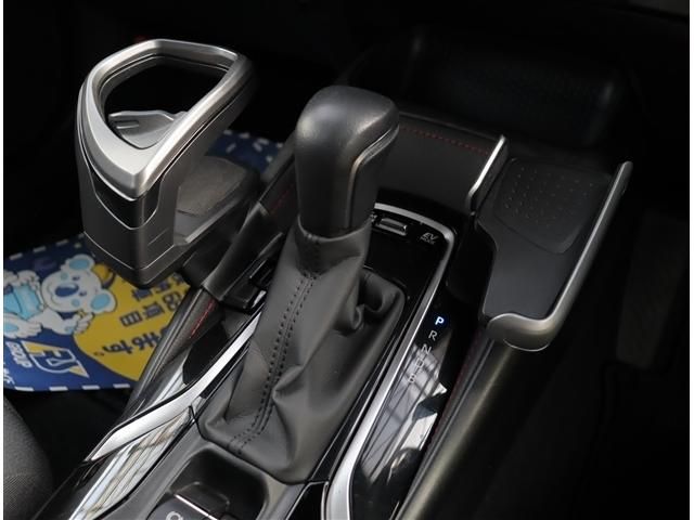 TOYOTA COROLLA SPORT HYBRID 2019 Image 31