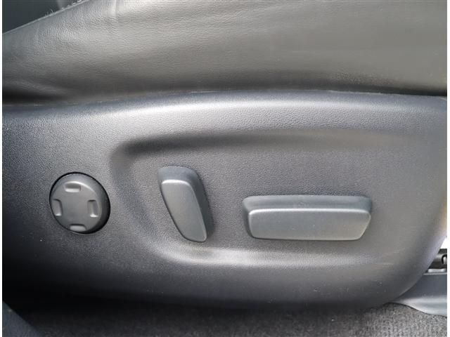 TOYOTA HARRIER 4WD 2017 Image 31