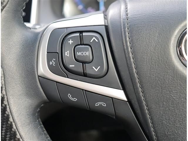 TOYOTA HARRIER 4WD 2017 Image 31