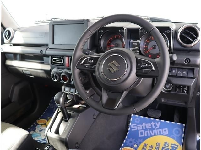 SUZUKI JIMNY 4WD 2024 Image 31