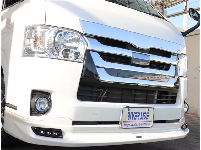 TOYOTA HIACE VAN 2WD 2018 Image 31