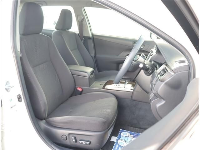 TOYOTA CAMRY HYBRID 2012 Image 31