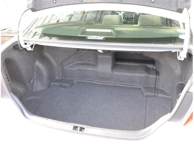 TOYOTA CAMRY HYBRID 2012 Image 31