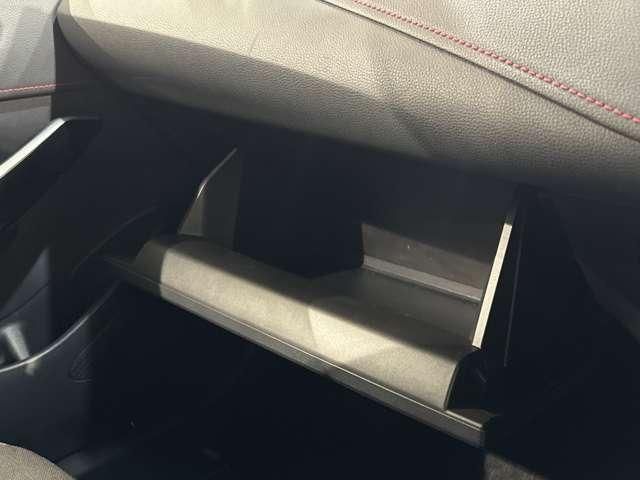 TOYOTA COROLLA SPORT 2019 Image 31