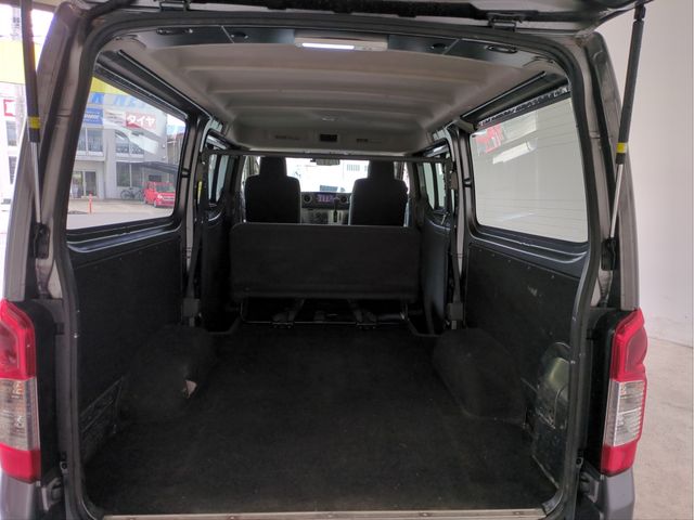NISSAN NV350 CARAVAN 2020 Image 31