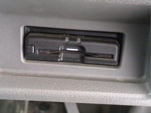 NISSAN NV350 CARAVAN 2020 Image 31