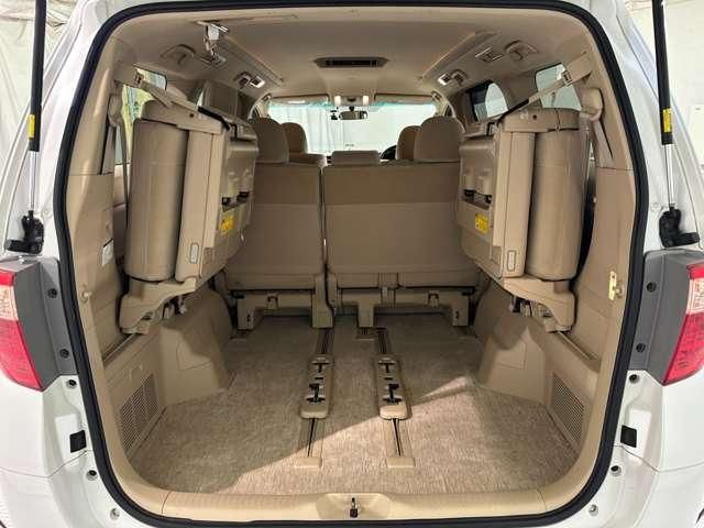 TOYOTA ALPHARD 2013 Image 31