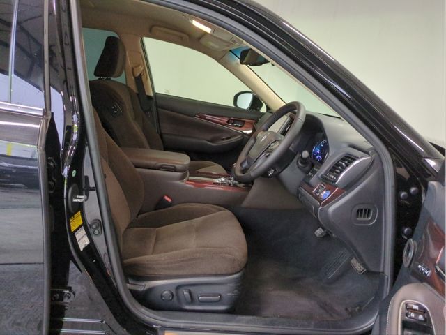 TOYOTA CROWN SEDAN 2013 Image 31