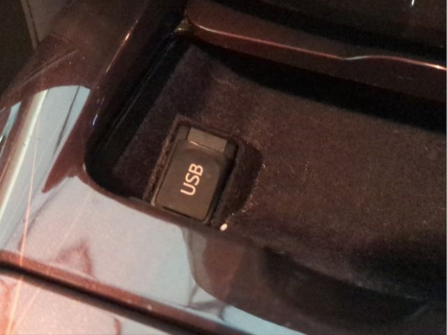 TOYOTA CROWN SEDAN 2013 Image 31