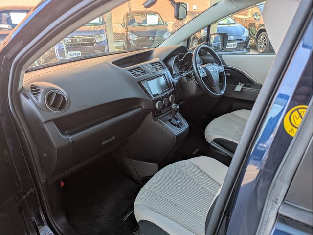 MAZDA PREMACY 2015 Image 31