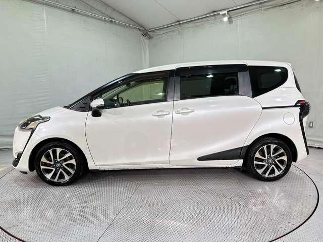 TOYOTA SIENTA 2015 Image 31