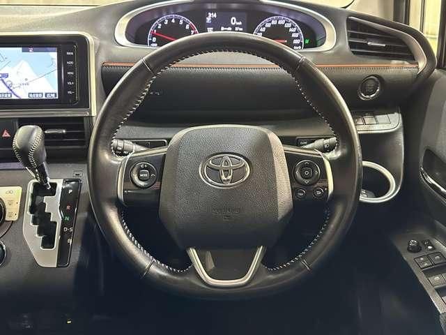 TOYOTA SIENTA 2015 Image 31