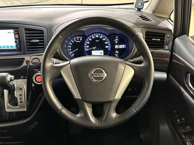 NISSAN ELGRAND 2012 Image 31