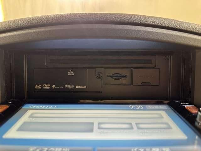 NISSAN ELGRAND 2012 Image 31