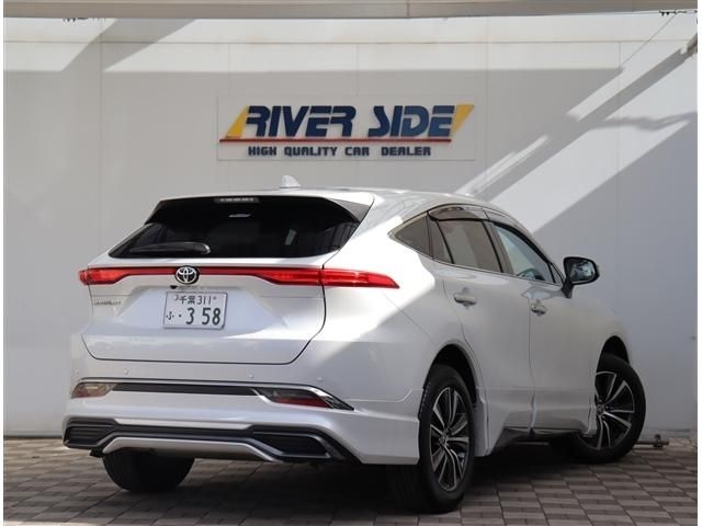 TOYOTA HARRIER 2WD 2023 Image 31