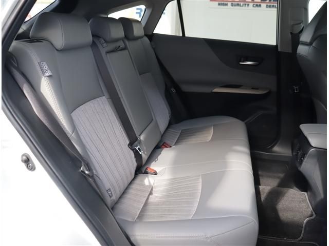 TOYOTA HARRIER 2WD 2023 Image 31